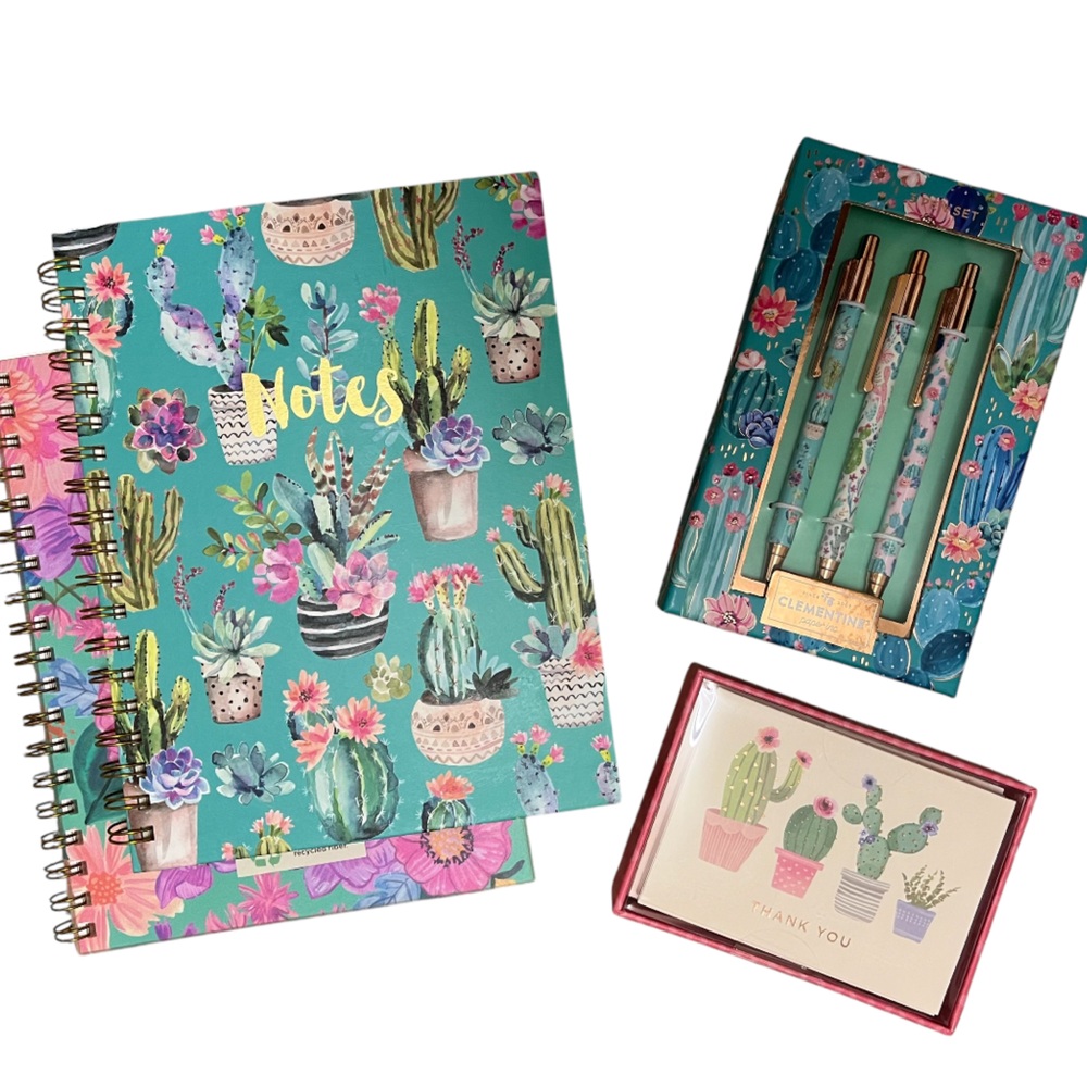 🌵NWT Clementine Notebooks, Pens, Cards